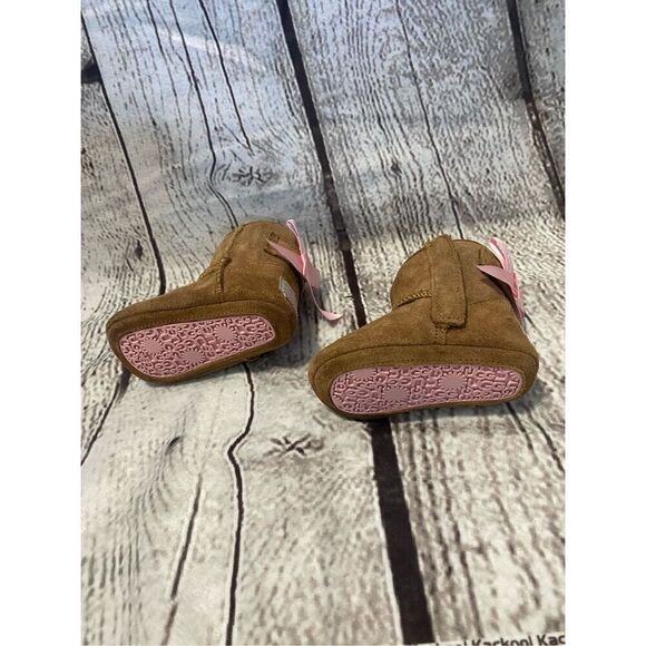Ugg Bailey Bow baby Ugg boots - Picture 5 of 9